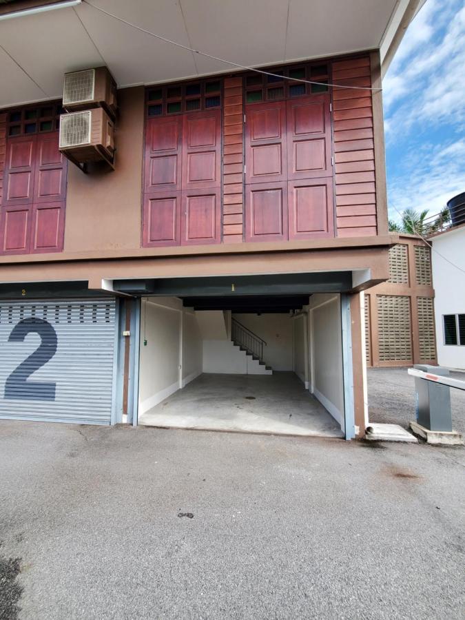 Little Kampung Studio Teluk Intan Exteriör bild
